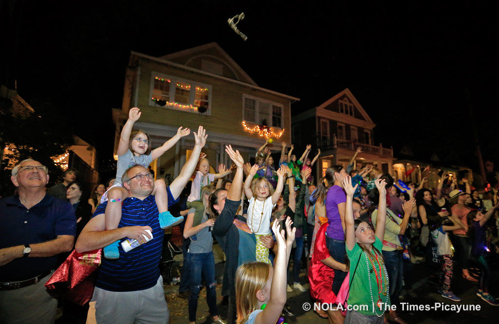 Krewe d'Etat rolls in New Orleans: See Mardi Gras parade photos